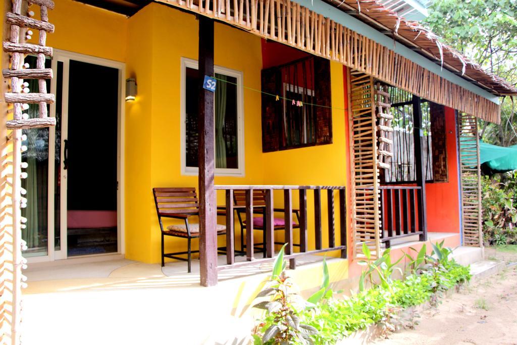 Cha-Ba Bungalow & Art Gallery Koh Lanta Exterior photo