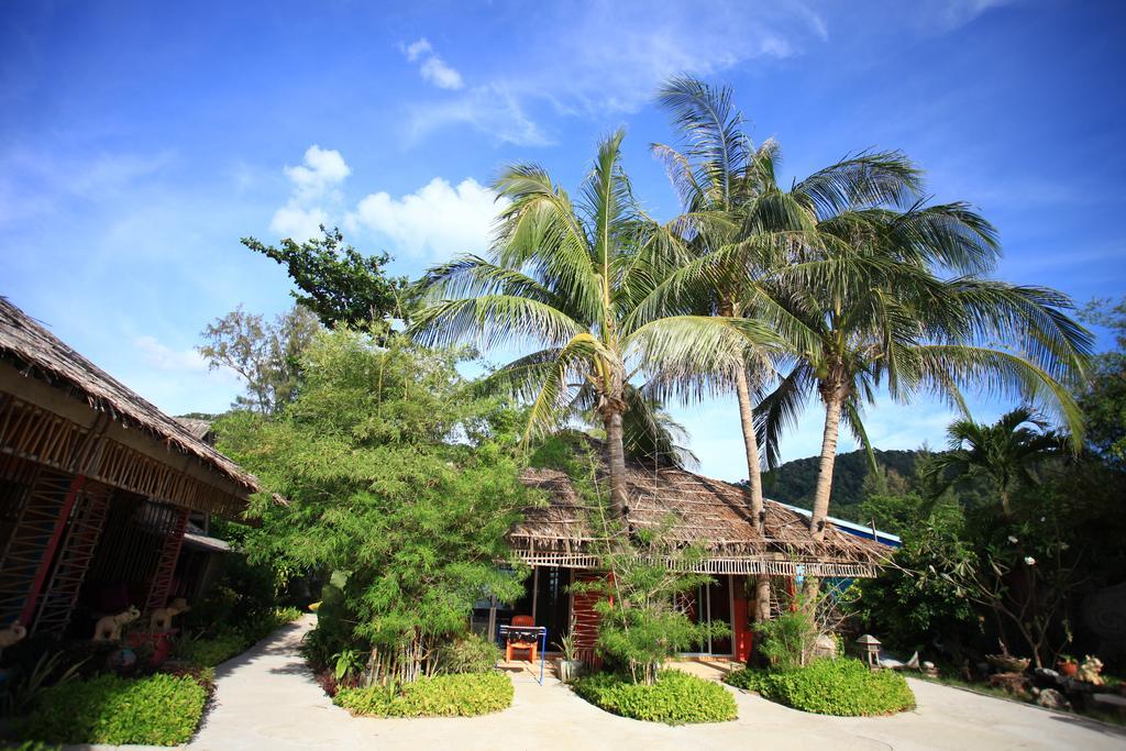 Cha-Ba Bungalow & Art Gallery Koh Lanta Exterior photo